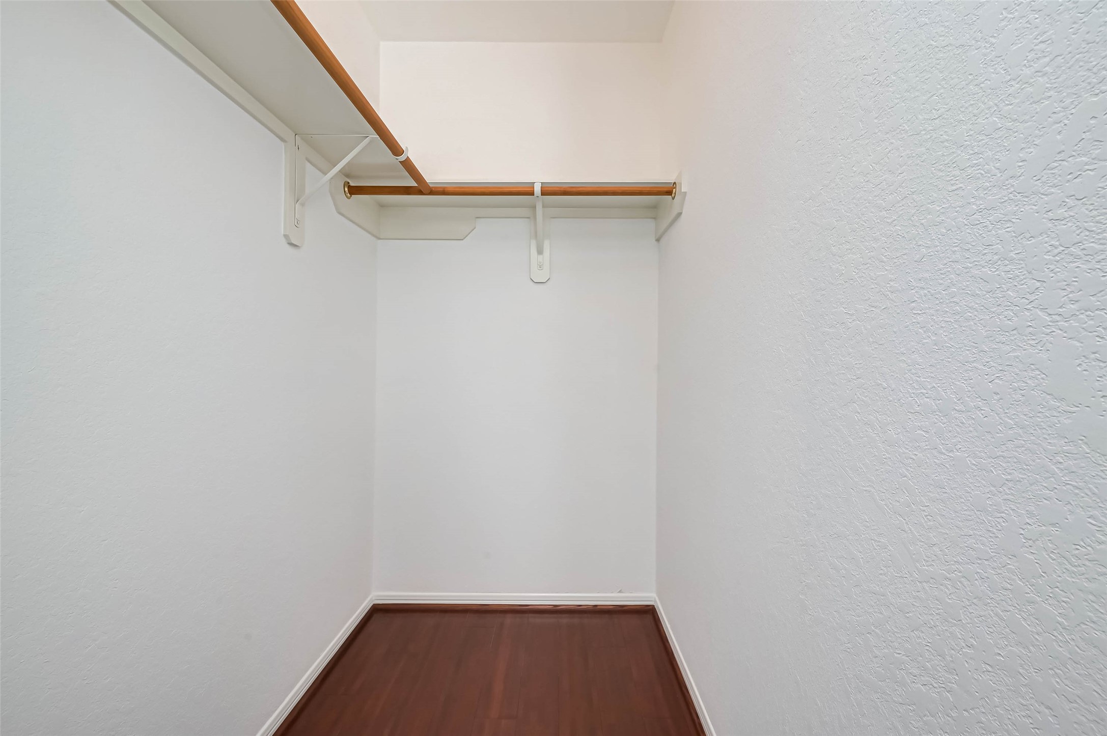 7110 Fox Scene Drive Property Photo 14
