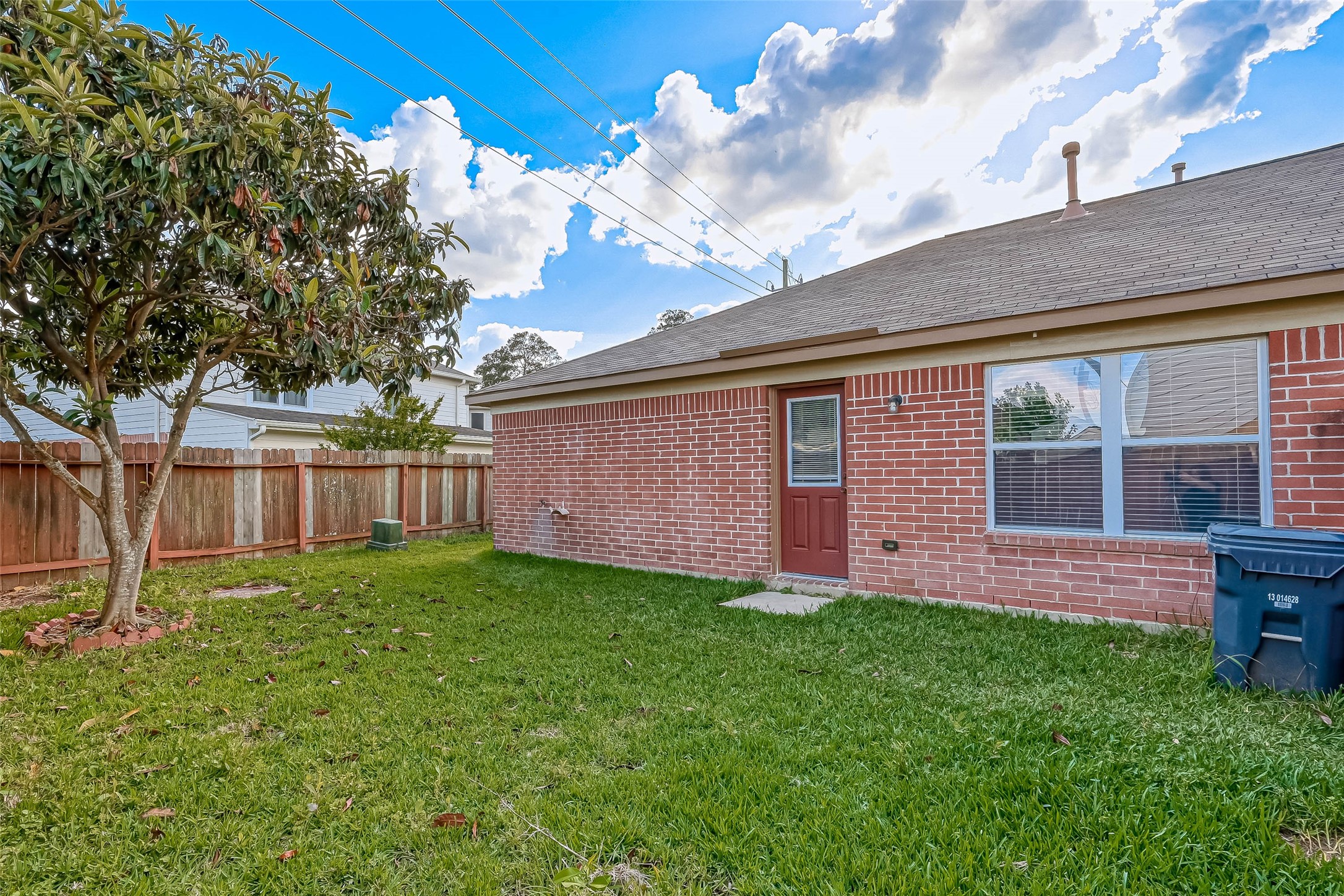 7110 Fox Scene Drive Property Photo 20