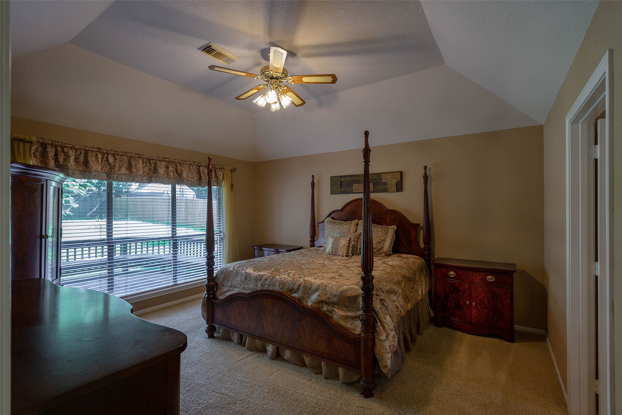 217 Tupelo Lane Property Photo 13