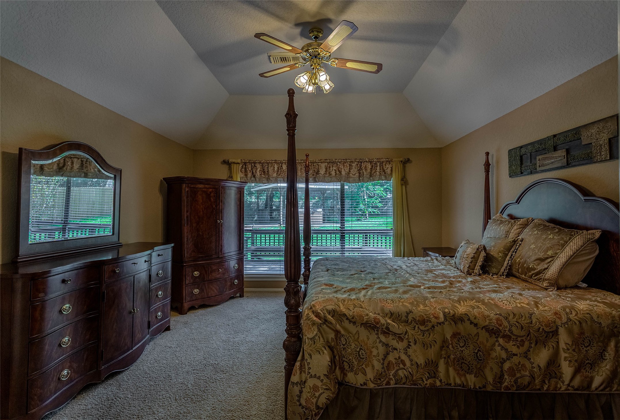 217 Tupelo Lane Property Photo 14