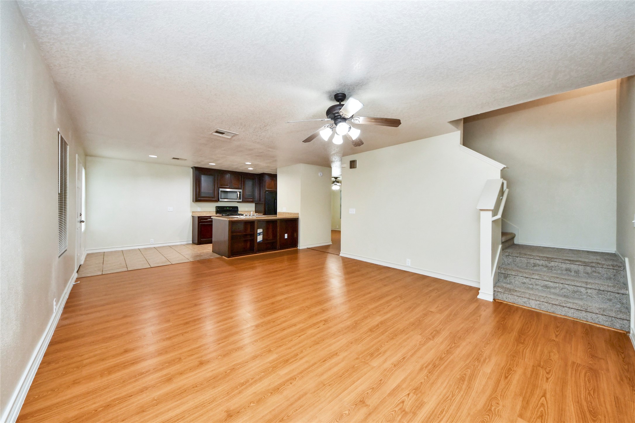 915 Grand Plains Drive Property Photo 10
