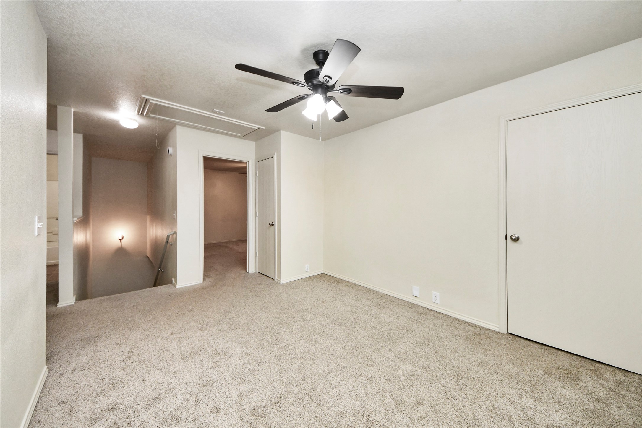 915 Grand Plains Drive Property Photo 31