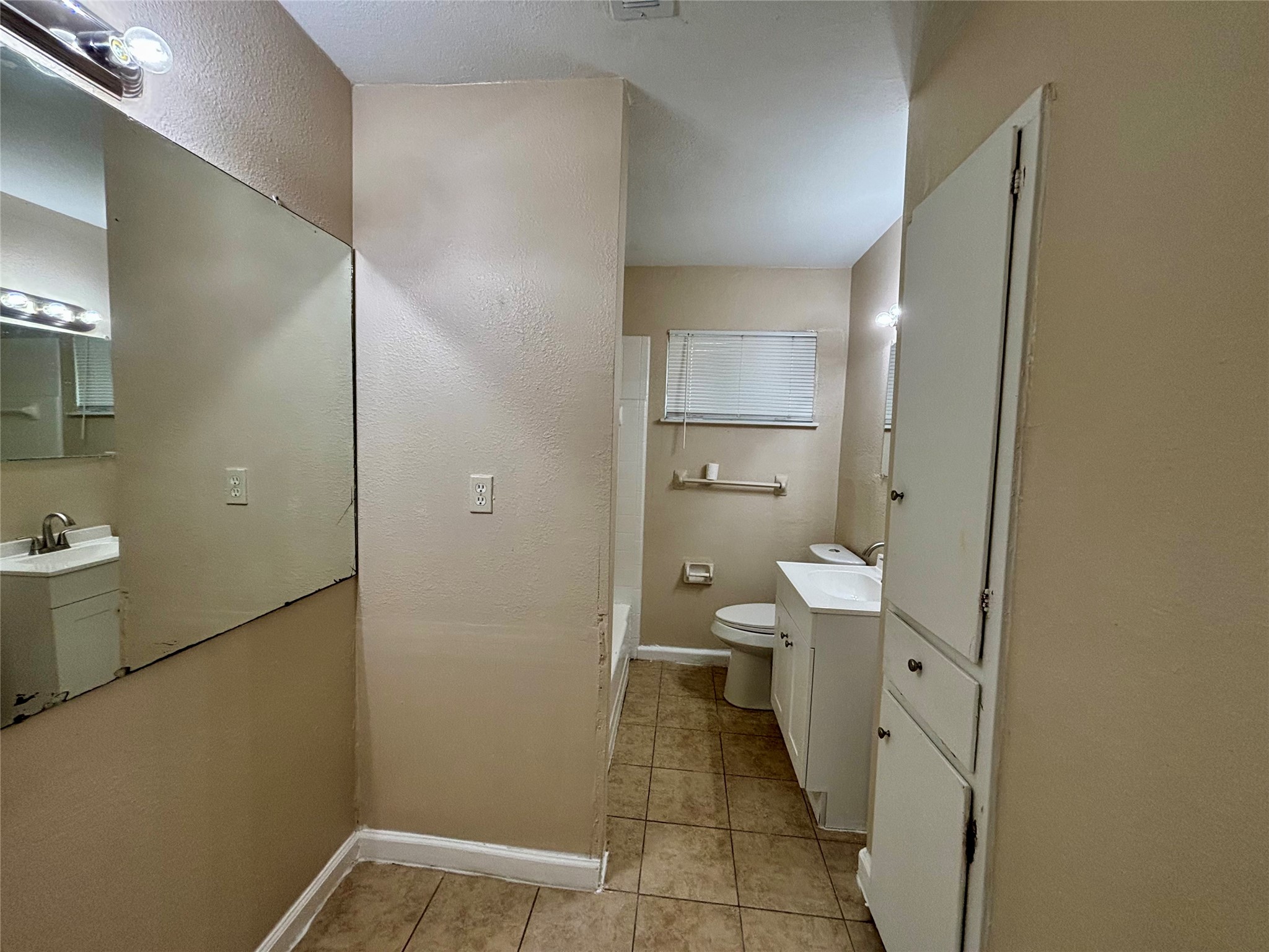 4110 Knotty Oaks Trail Property Photo 13