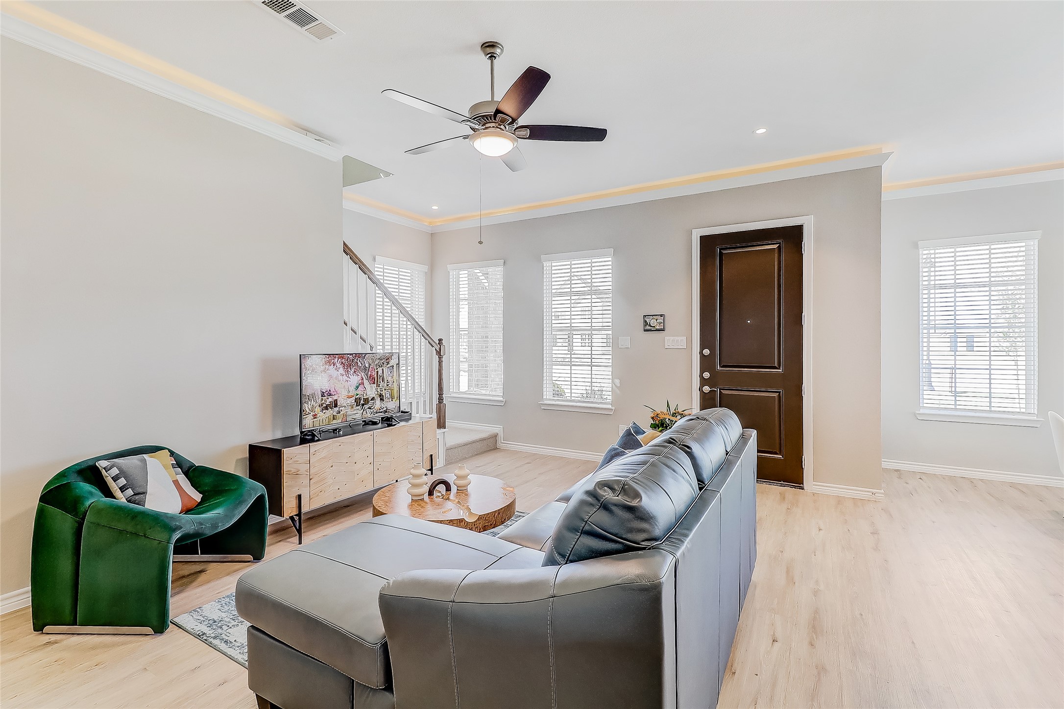 416 Sonata Street Property Photo 3
