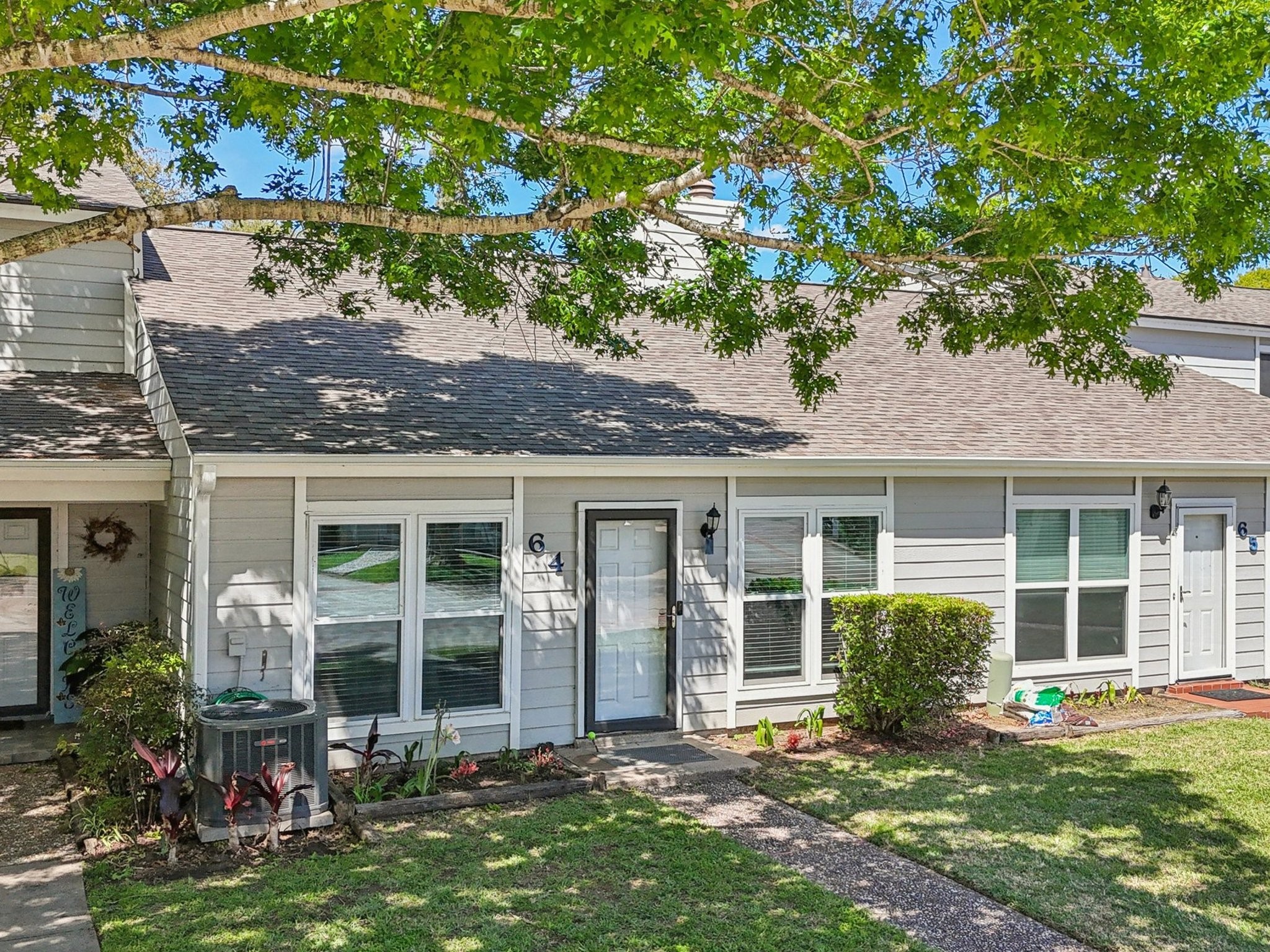 64 Hideaway Drive Property Photo 3