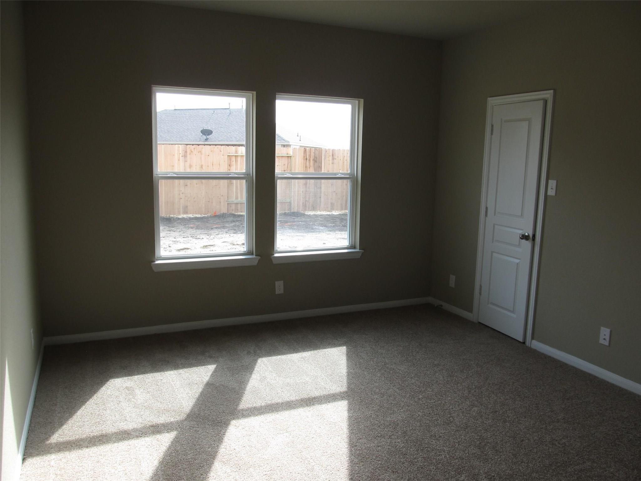 2310 Thunderbolt Peak Drive Property Photo 11