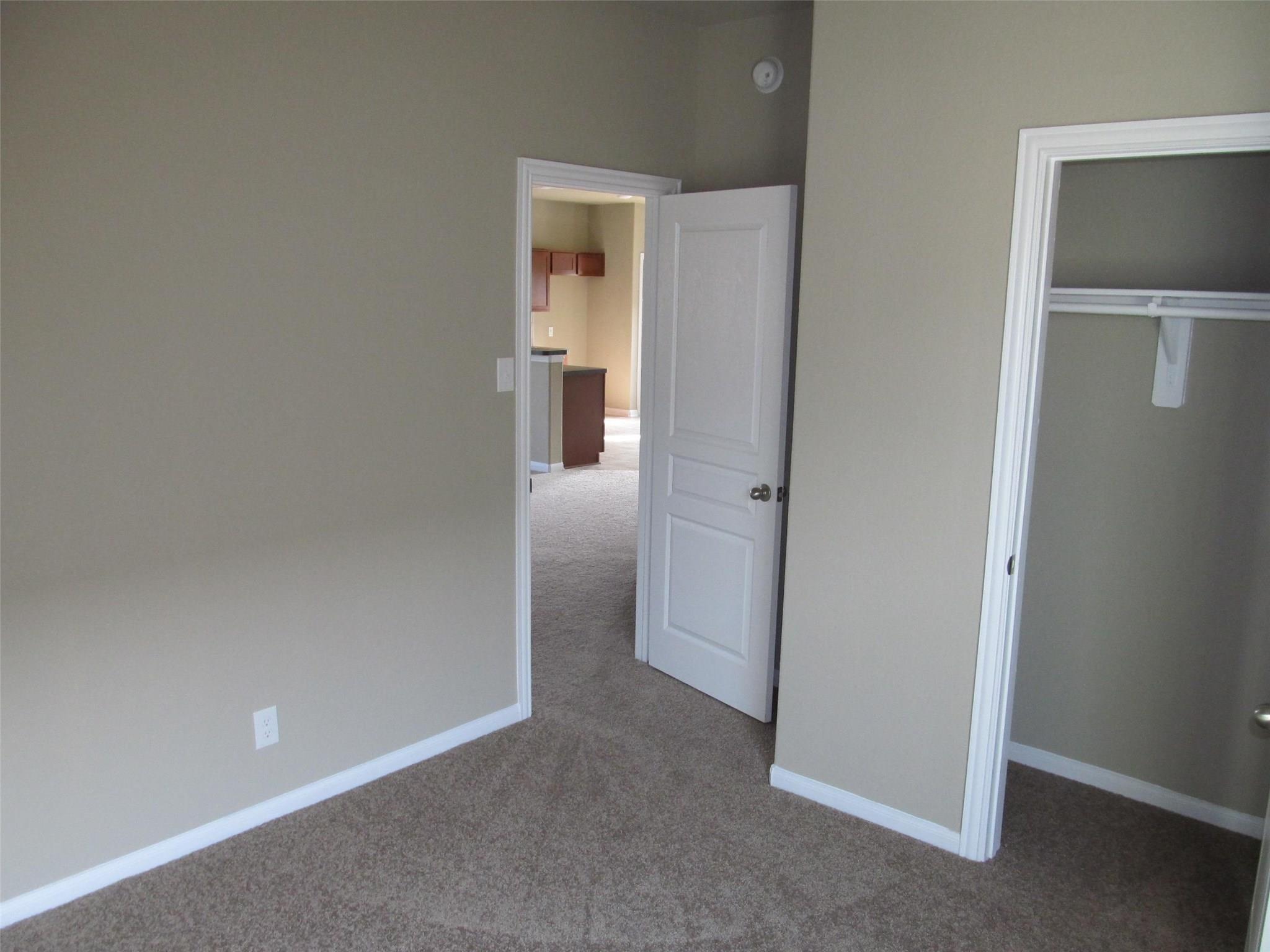 2310 Thunderbolt Peak Drive Property Photo 17