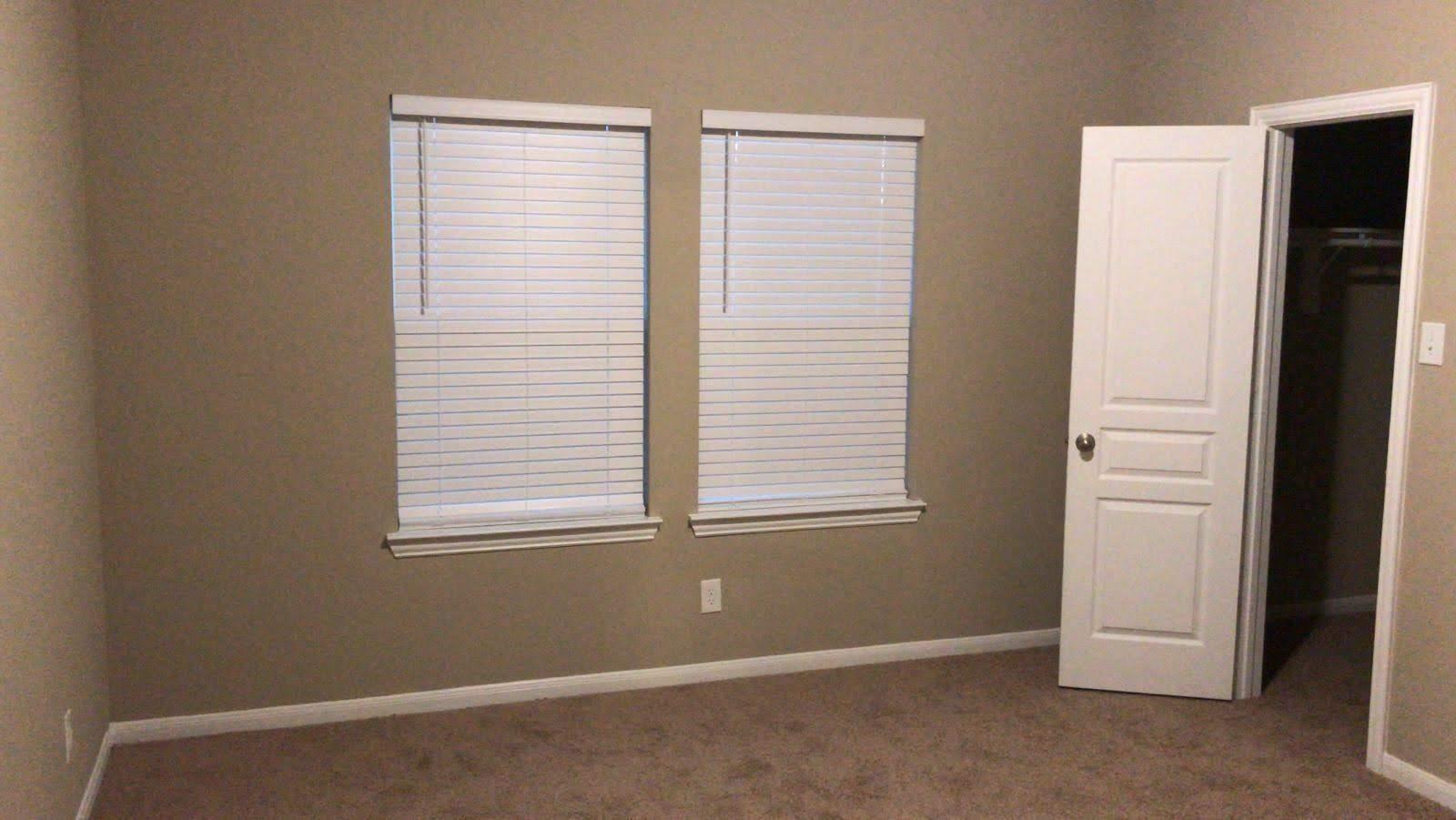 2310 Thunderbolt Peak Drive Property Photo 22