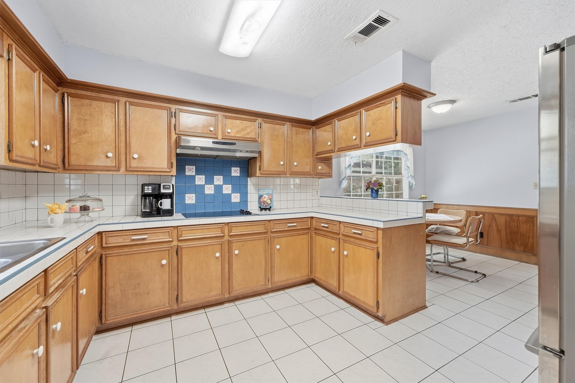 2119 Thousand Pines Drive Property Photo 5