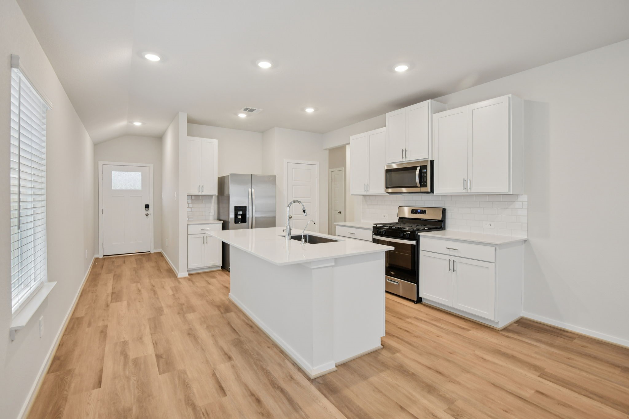 11406 Zenyatta Lane Property Photo 17
