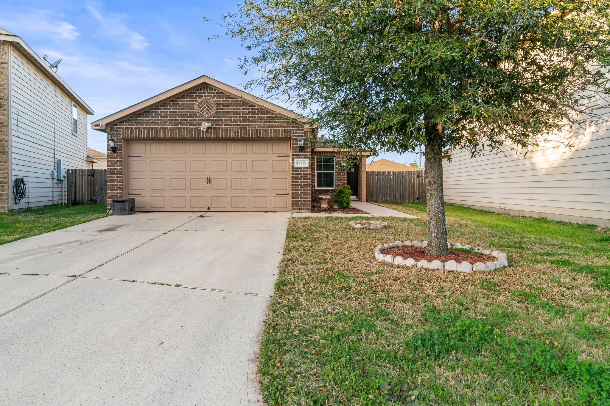 12715 Lilac Stone Court Property Photo 1