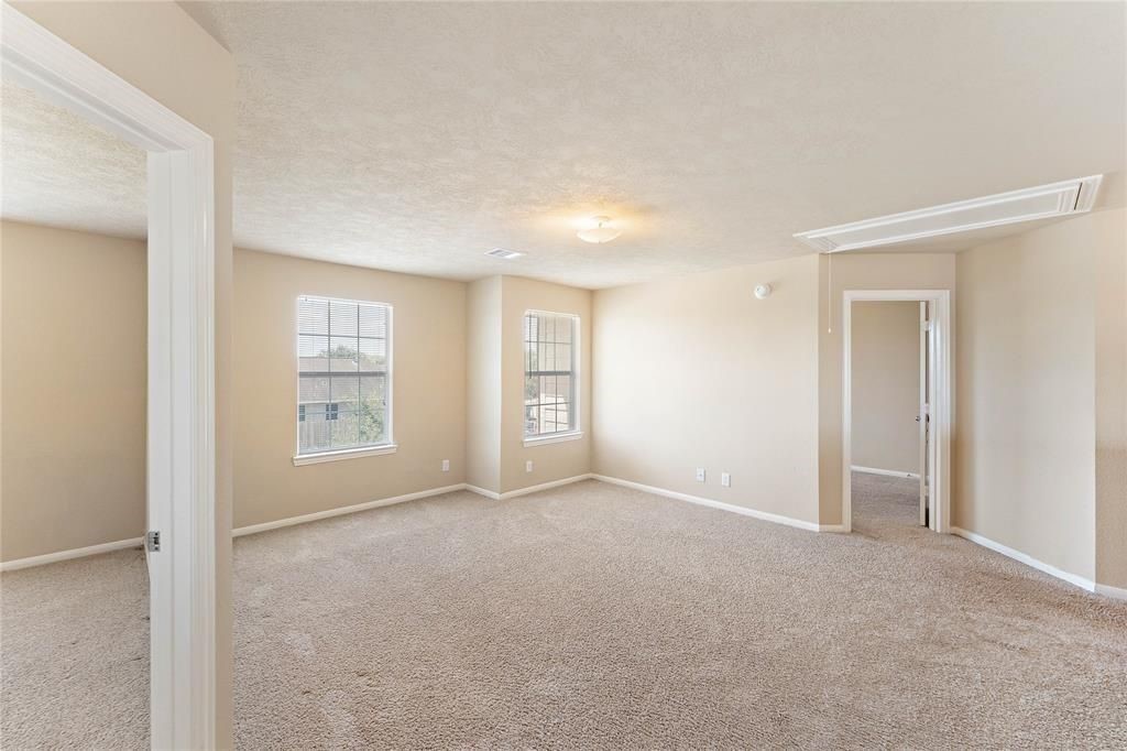 228 Shoshone Ridge Drive Property Photo 8