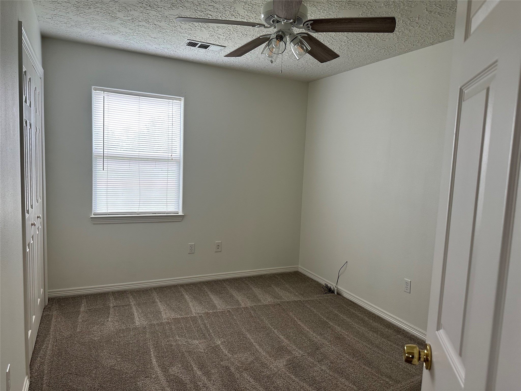 107 W Colorado Sky Street Property Photo 6