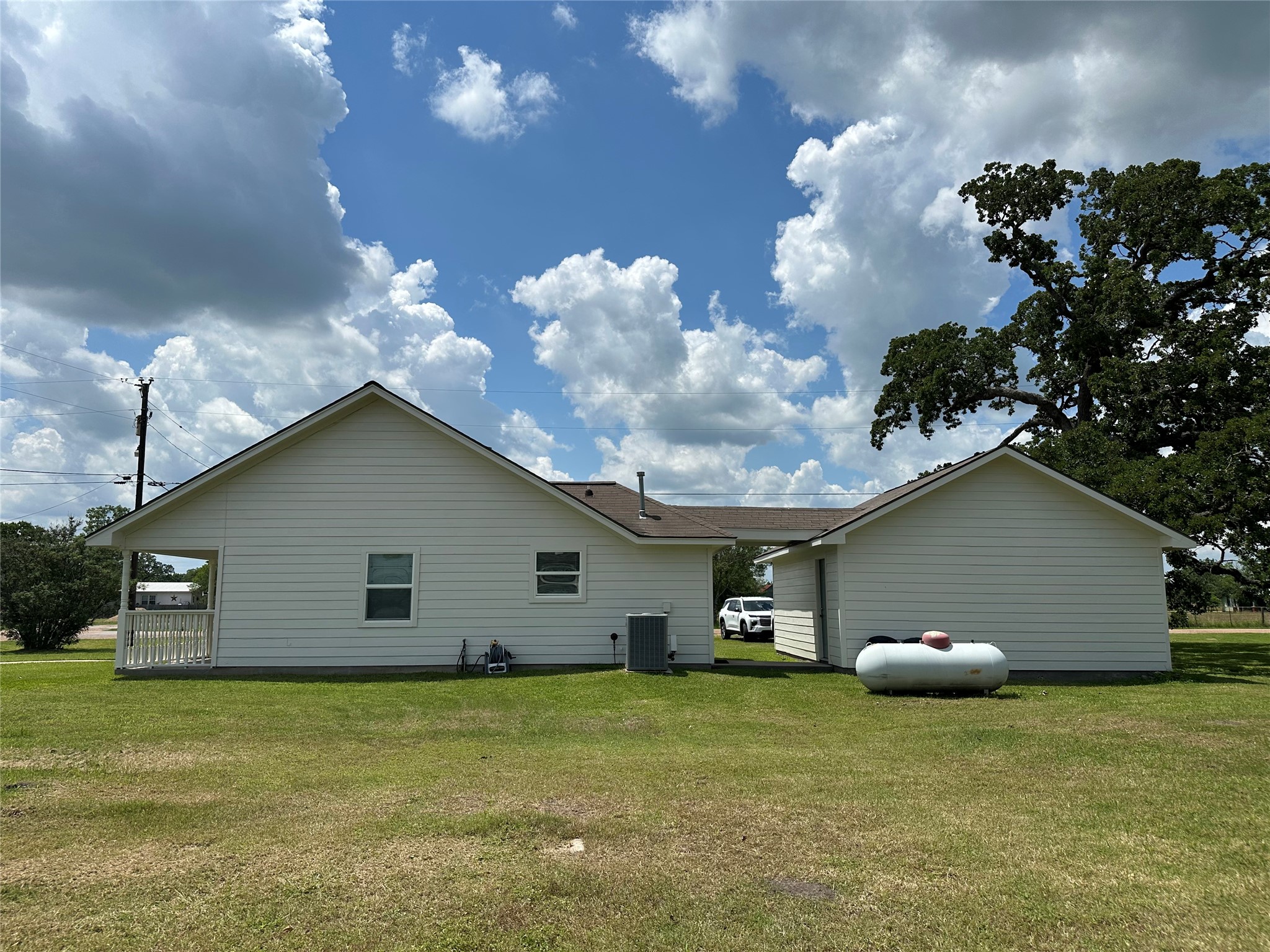 107 W Colorado Sky Street Property Photo 10