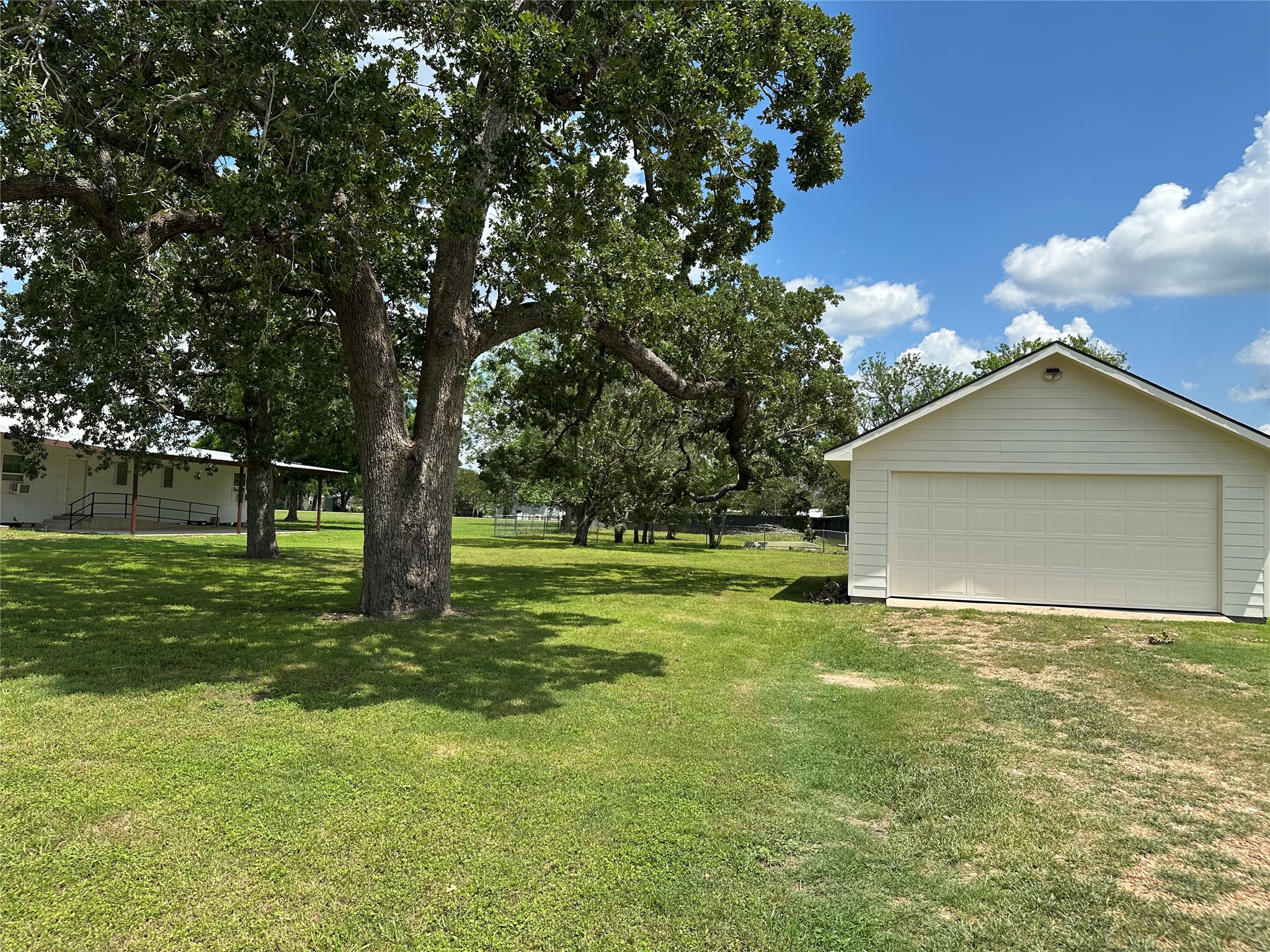 107 W Colorado Sky Street Property Photo 14