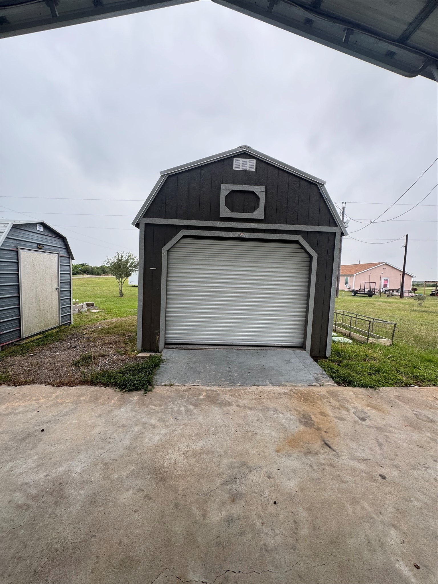 16 & 36 Redfish Ln Property Photo 5