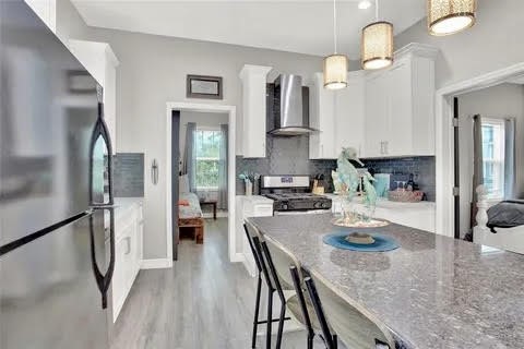 1806 24th Street Property Photo 2