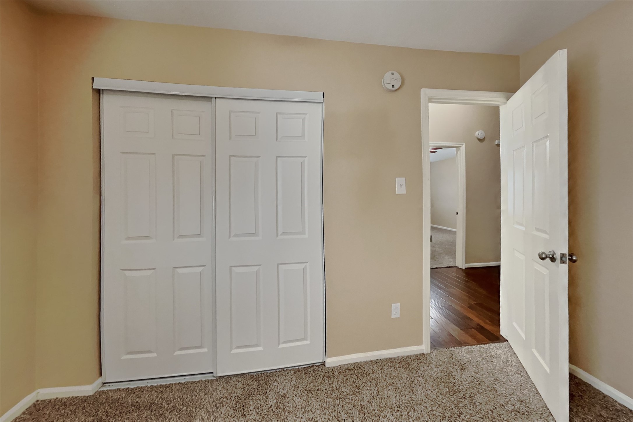 151 E Pathfinders Circle Property Photo 13