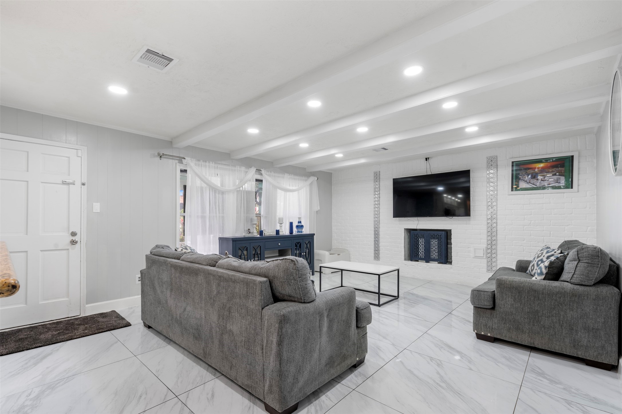 10706 Sagegreen Drive Property Photo 14