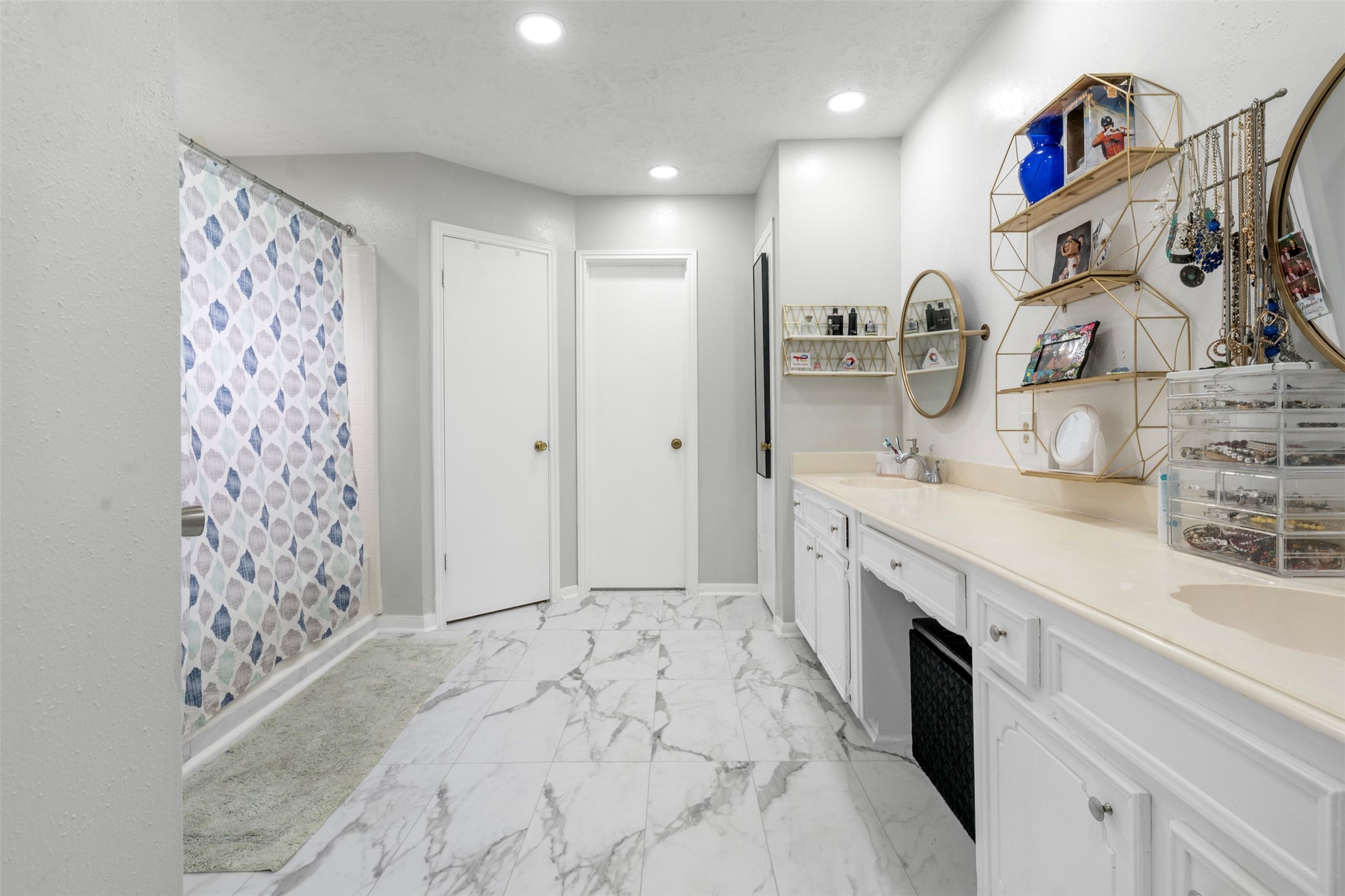 10706 Sagegreen Drive Property Photo 21