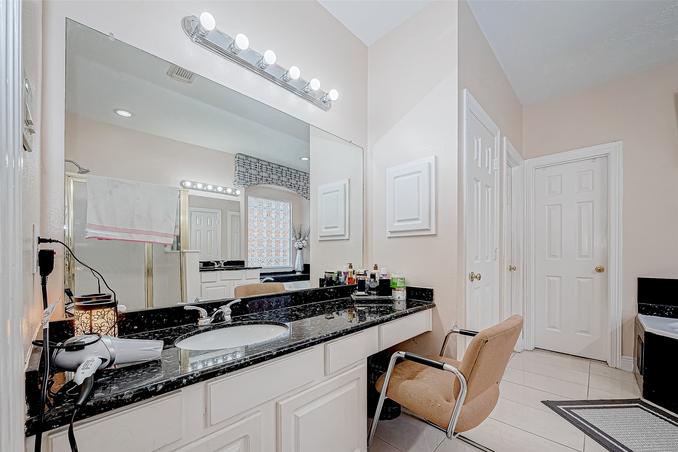 11322 Rock Bridge Lane Property Photo 24