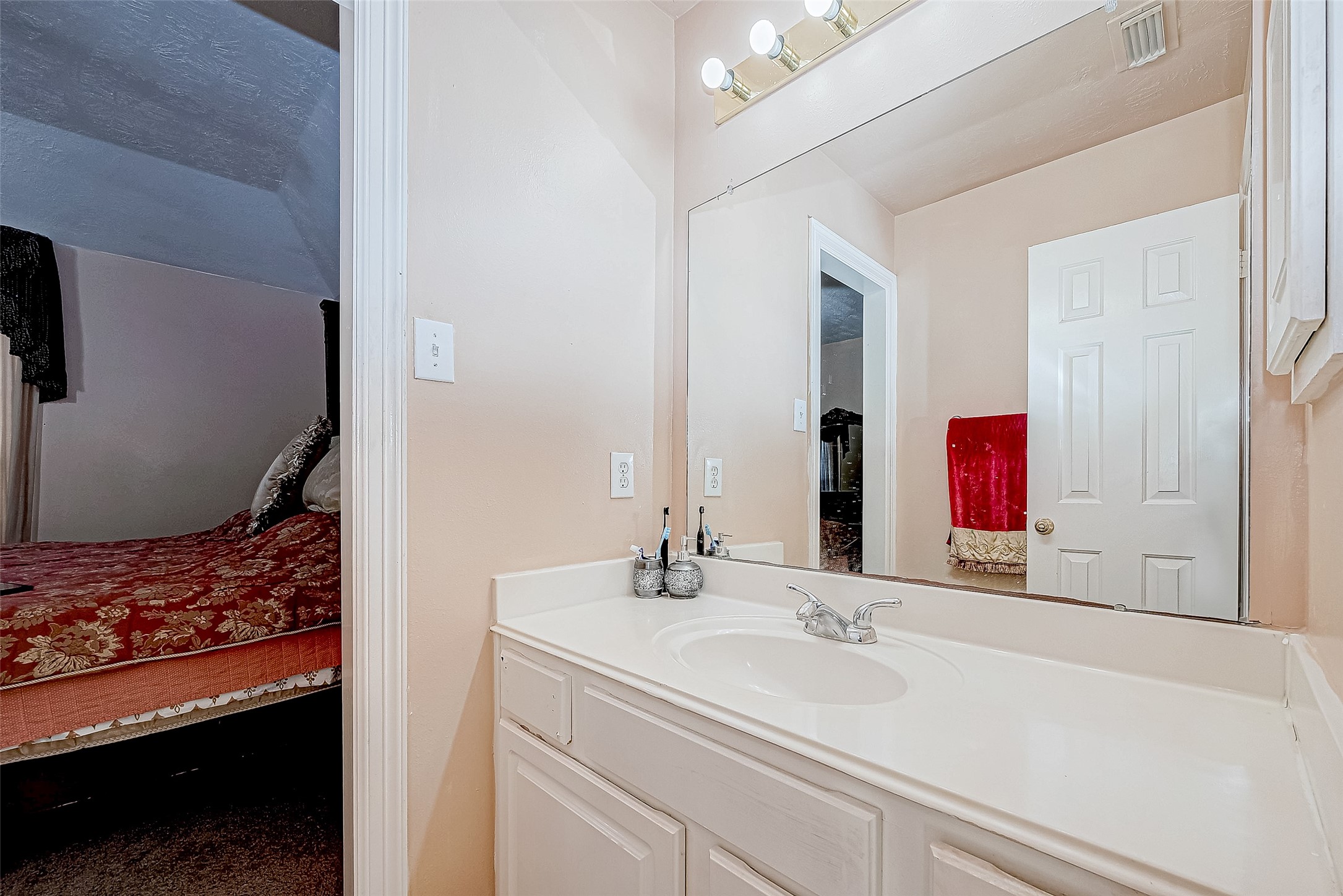 11322 Rock Bridge Lane Property Photo 27