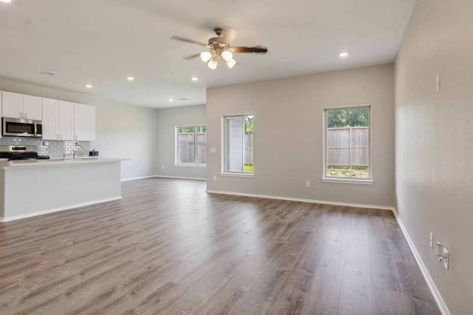 2038 Summer Night Drive Property Photo 2