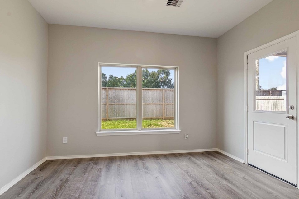 2038 Summer Night Drive Property Photo 7
