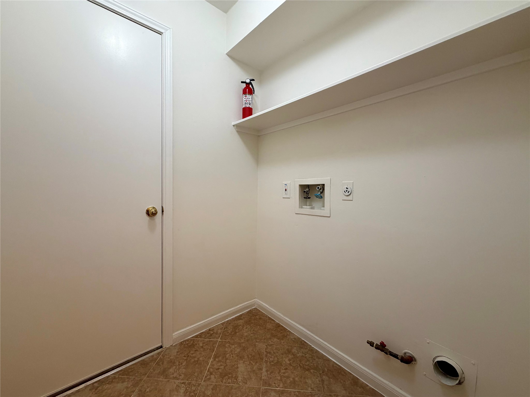 4506 Springfield Lakes Street Property Photo 18
