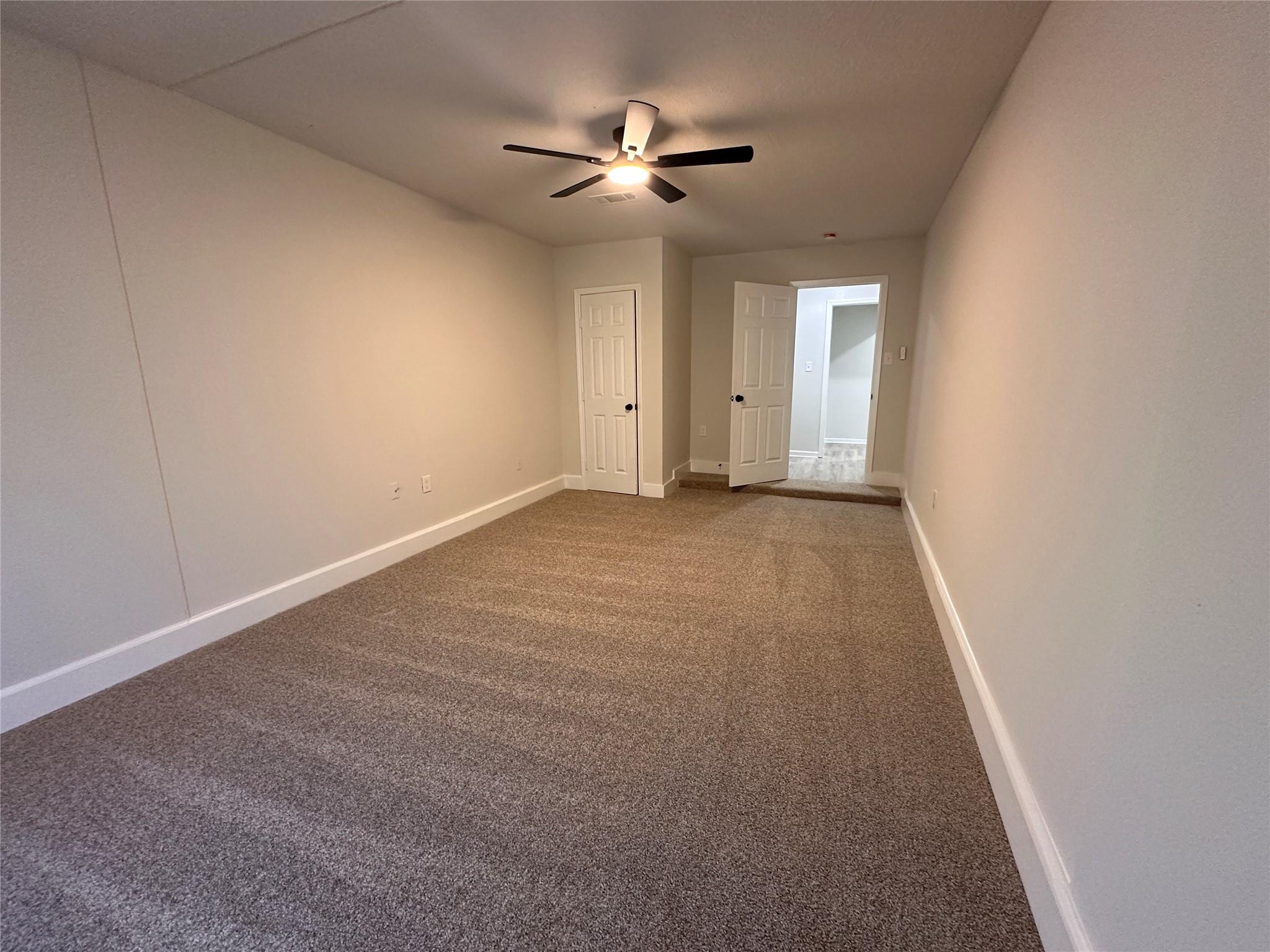 733 Pine Avenue Property Photo 12