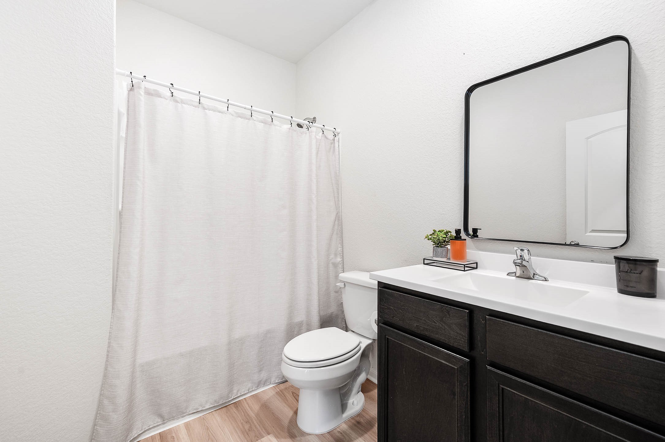 22402 Kennons Way Property Photo 14