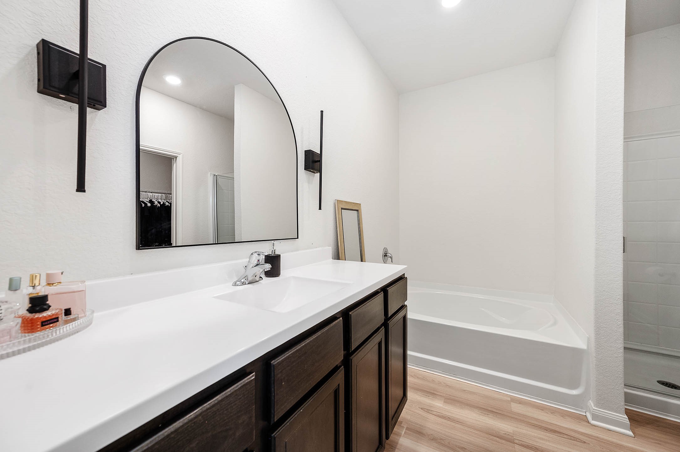 22402 Kennons Way Property Photo 18