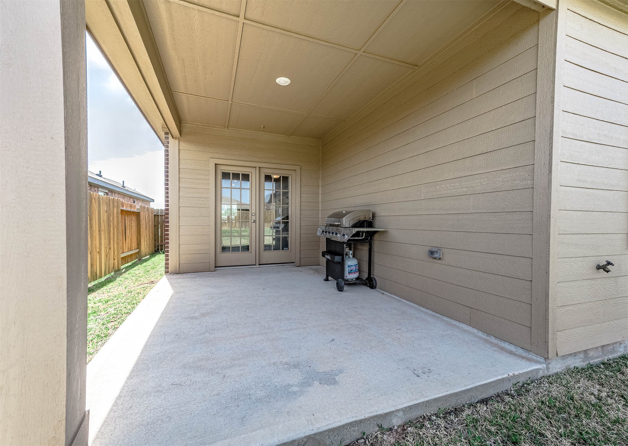 22402 Kennons Way Property Photo 25