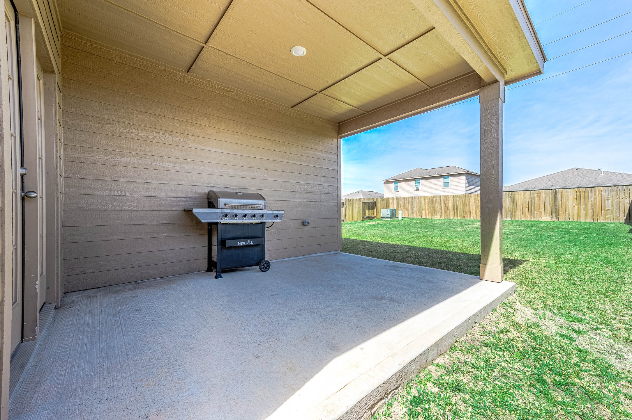 22402 Kennons Way Property Photo 26