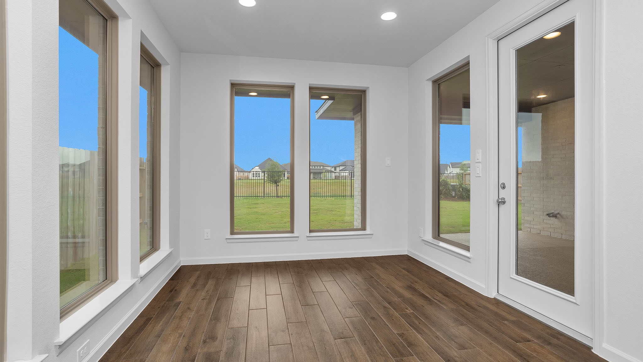 5415 Violet Ridge Drive Property Photo 14