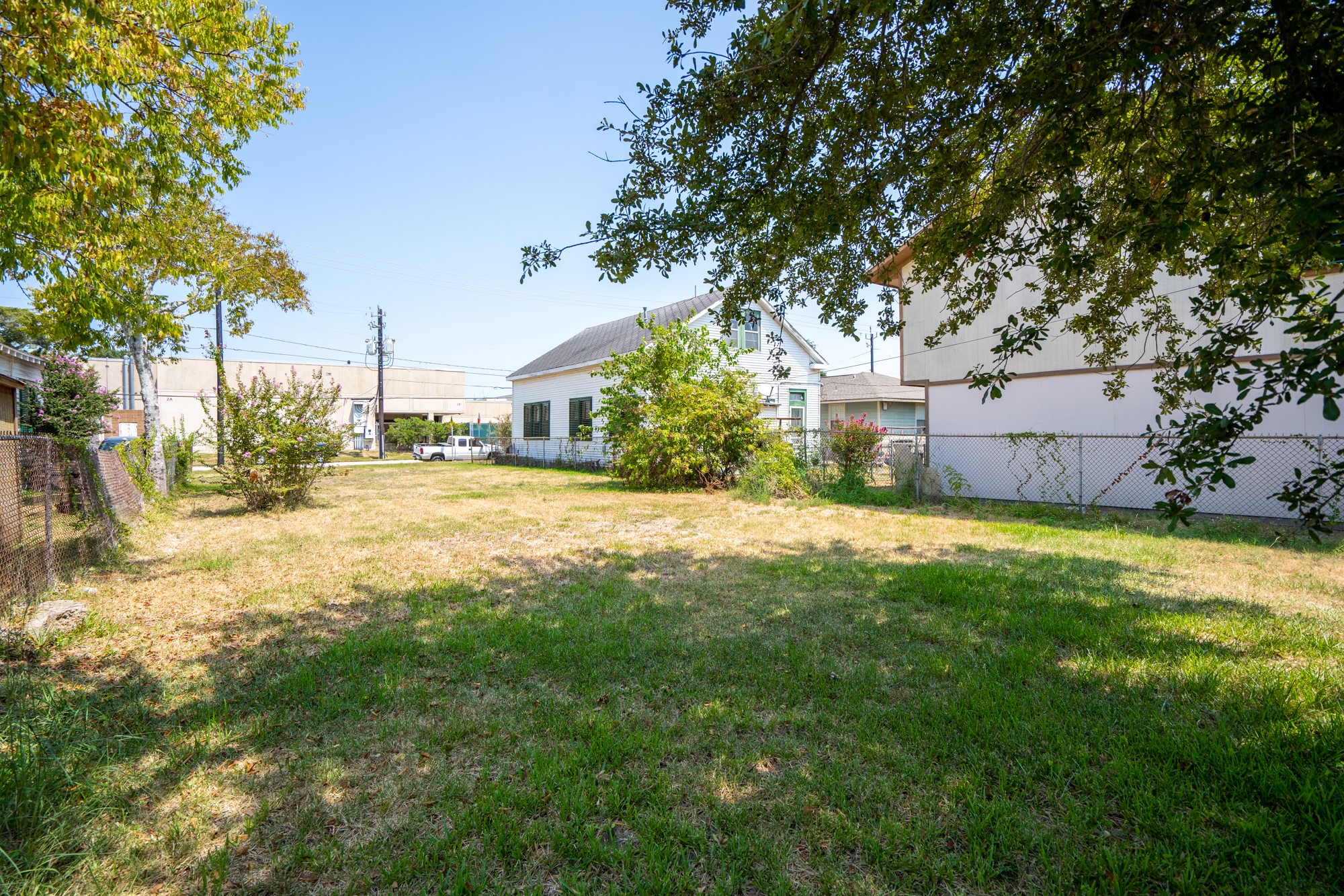 3615 Avenue N Property Photo 5
