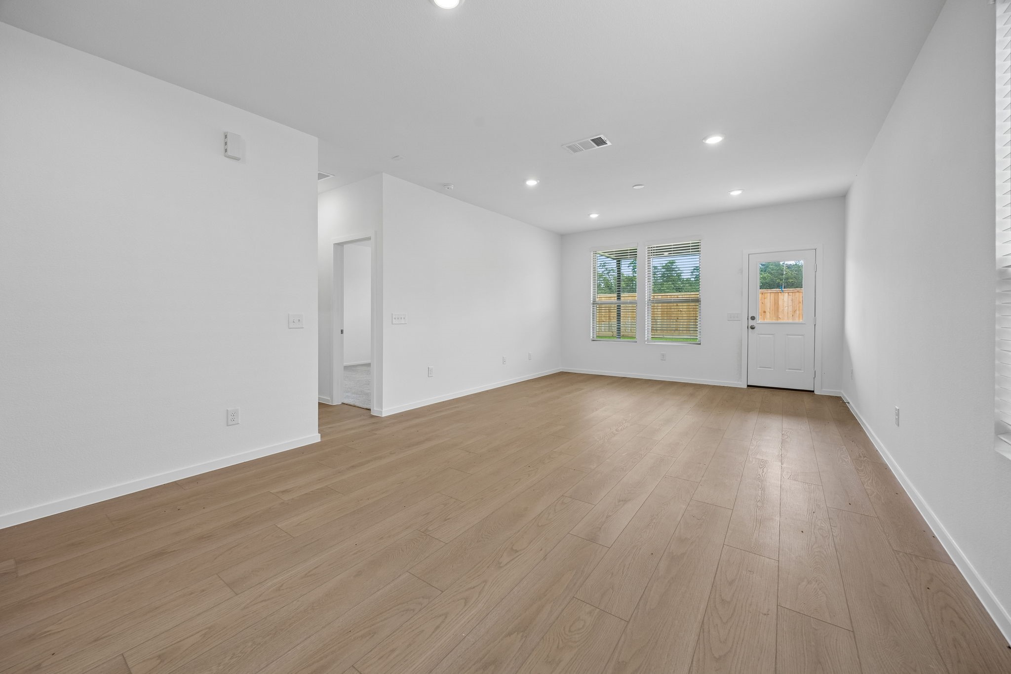 15877 Blass Valley Drive Property Photo 12
