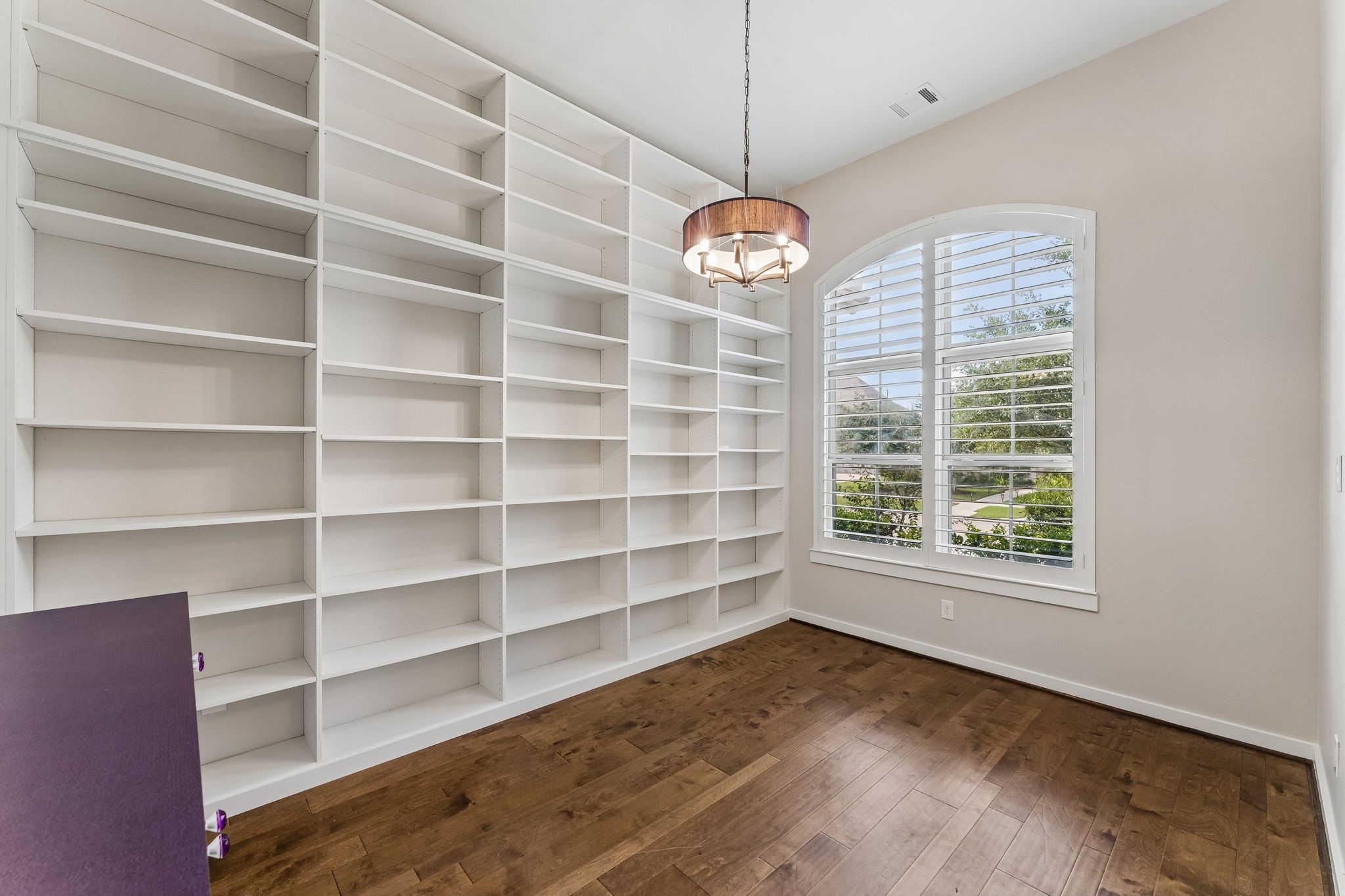 30410 Myrtle Oak Drive Property Photo 7