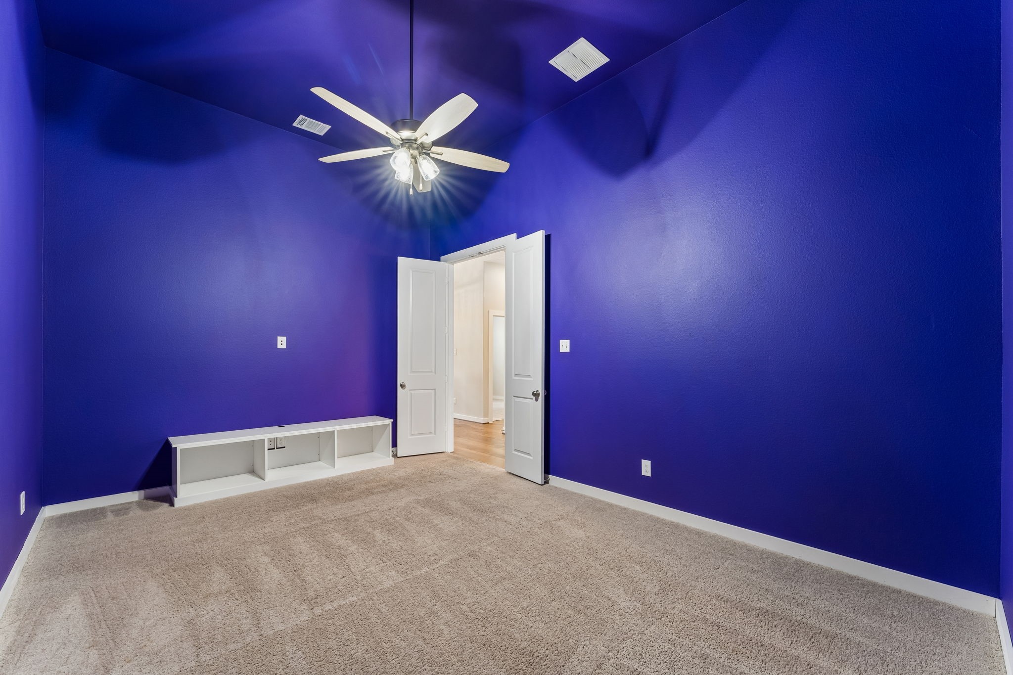 30410 Myrtle Oak Drive Property Photo 12