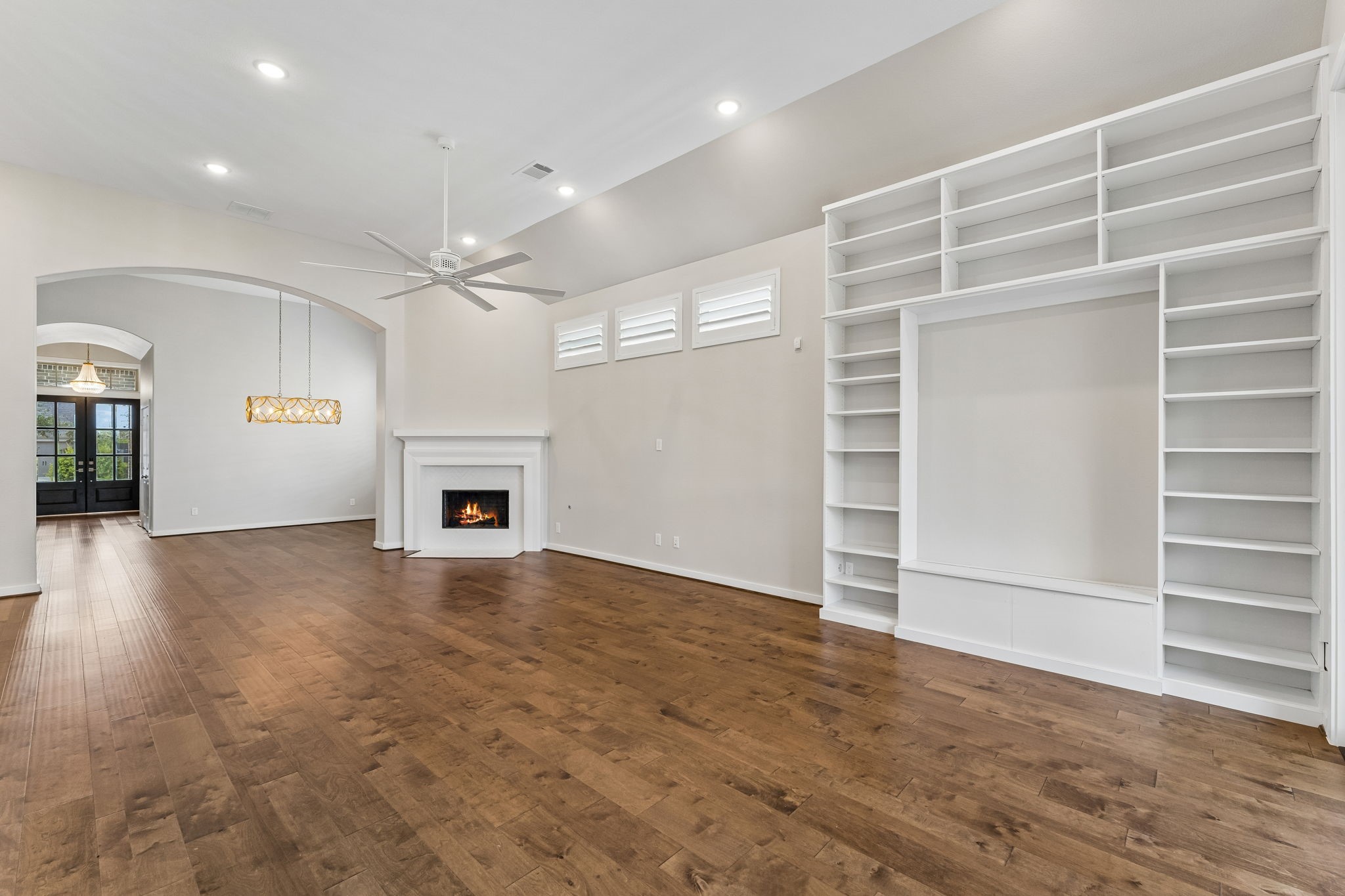 30410 Myrtle Oak Drive Property Photo 18