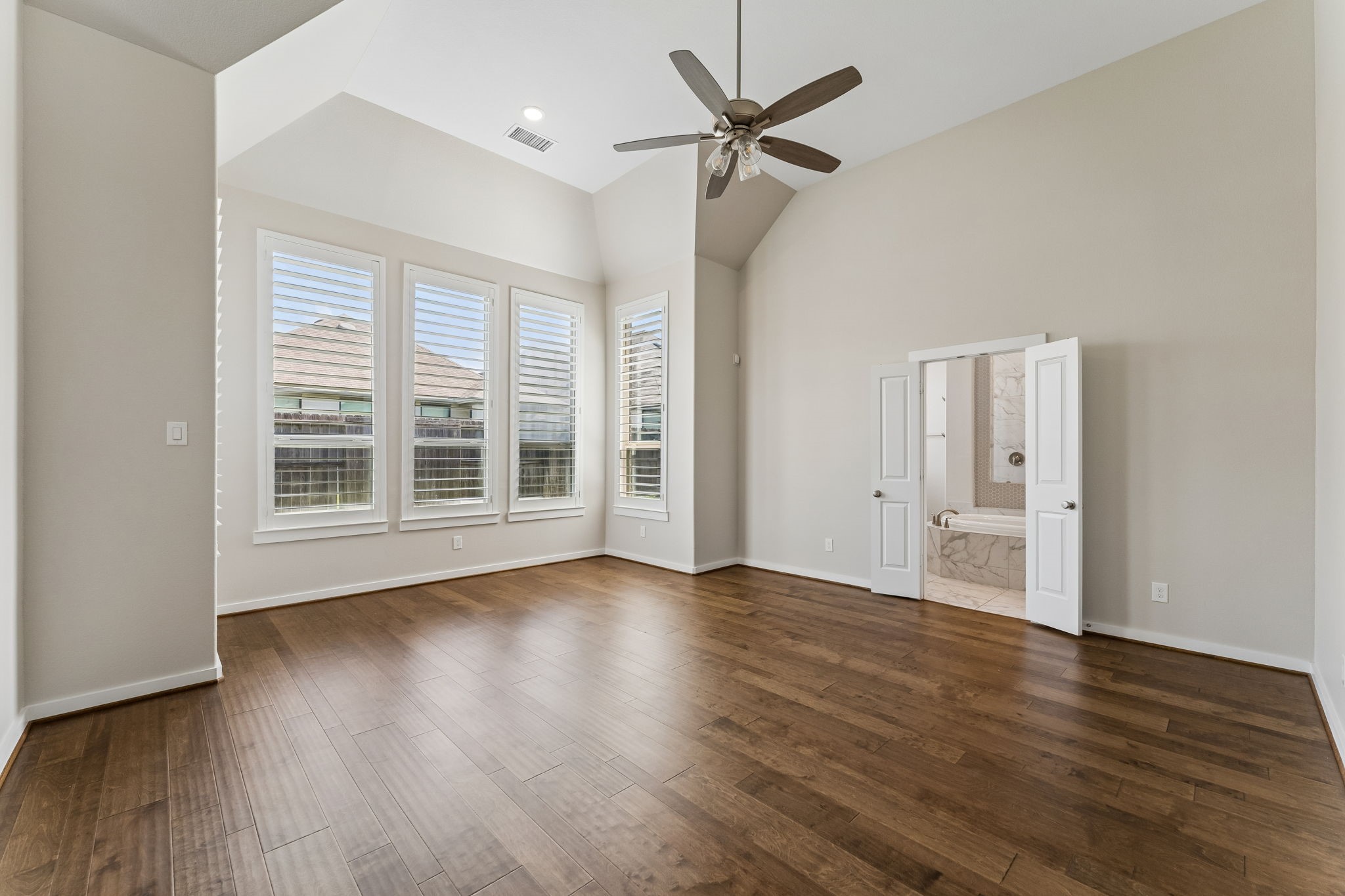 30410 Myrtle Oak Drive Property Photo 26