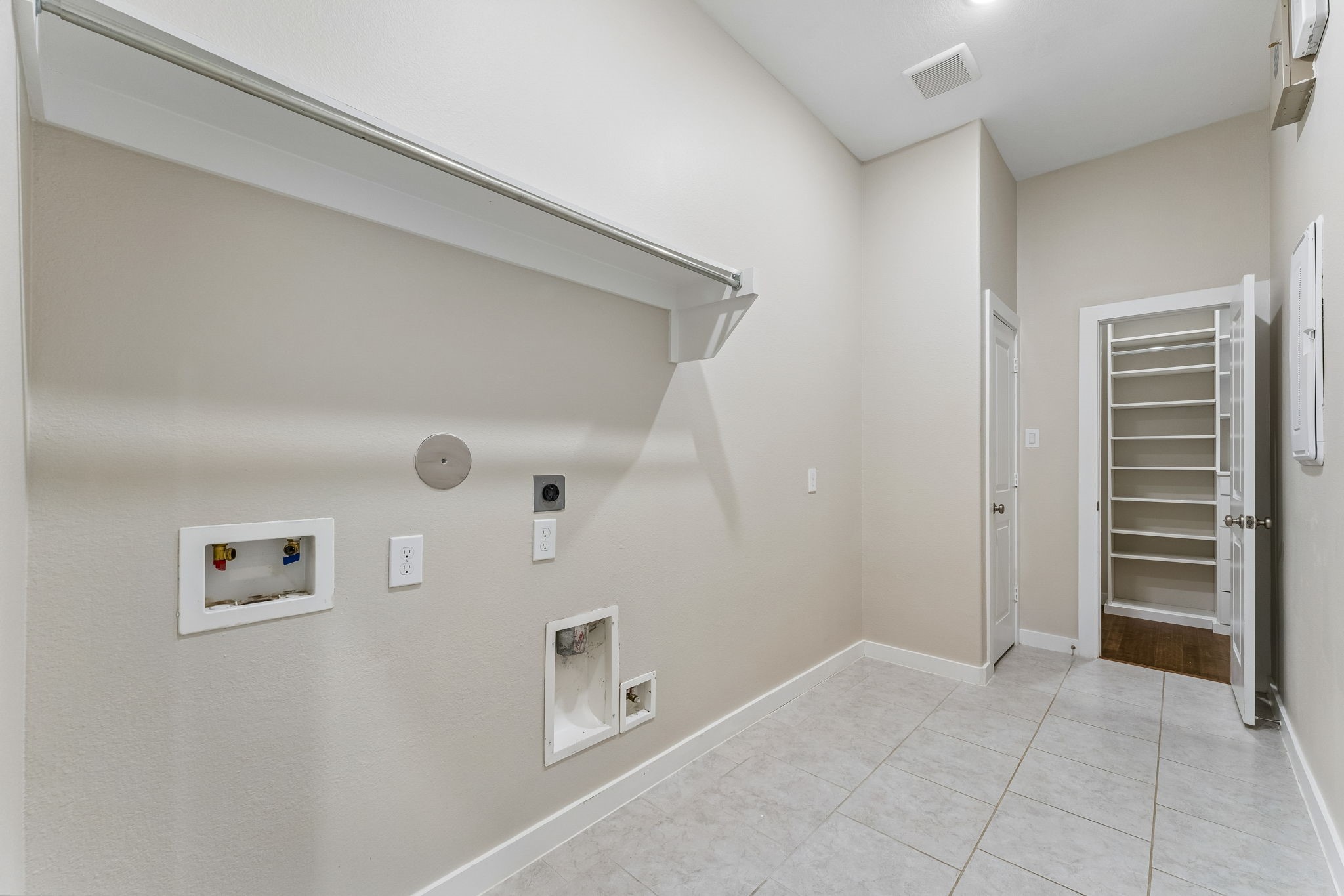30410 Myrtle Oak Drive Property Photo 33