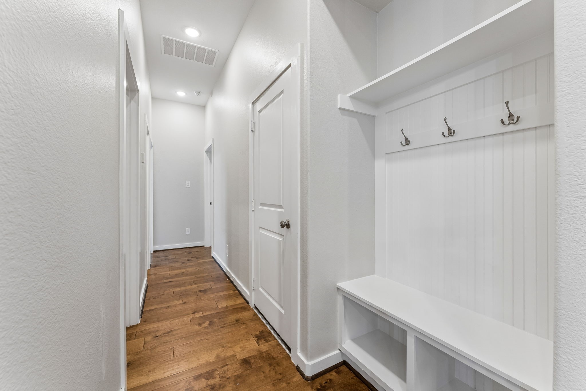30410 Myrtle Oak Drive Property Photo 34