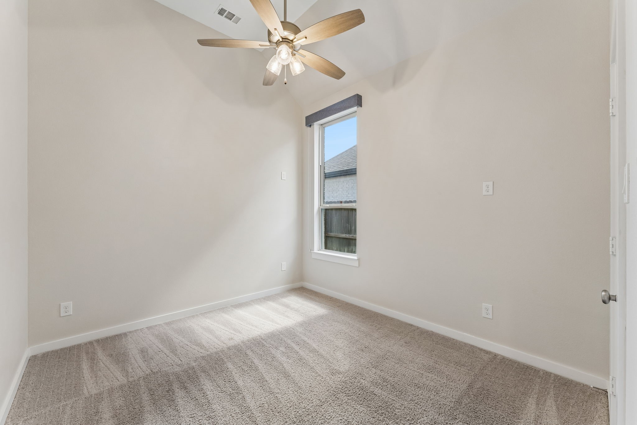 30410 Myrtle Oak Drive Property Photo 36