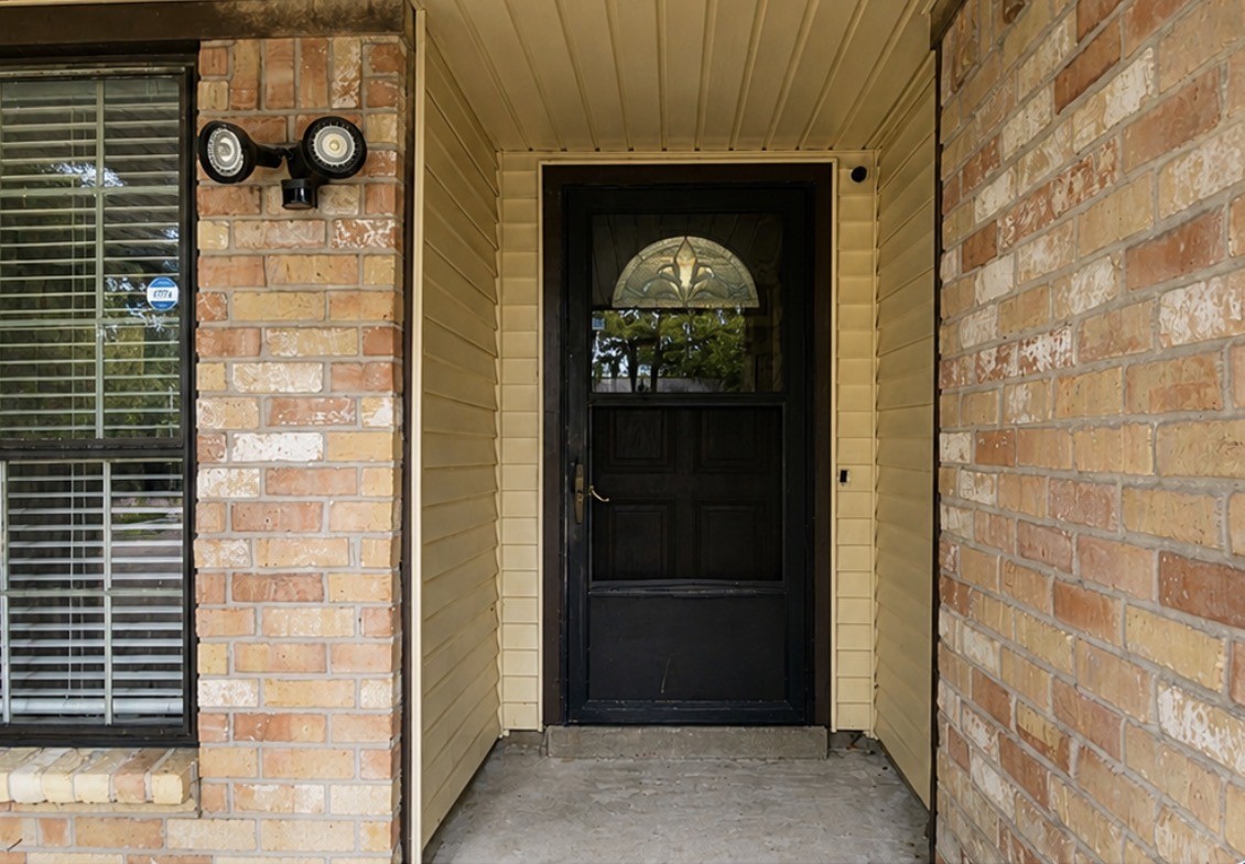 510 Chambly Drive Property Photo 4