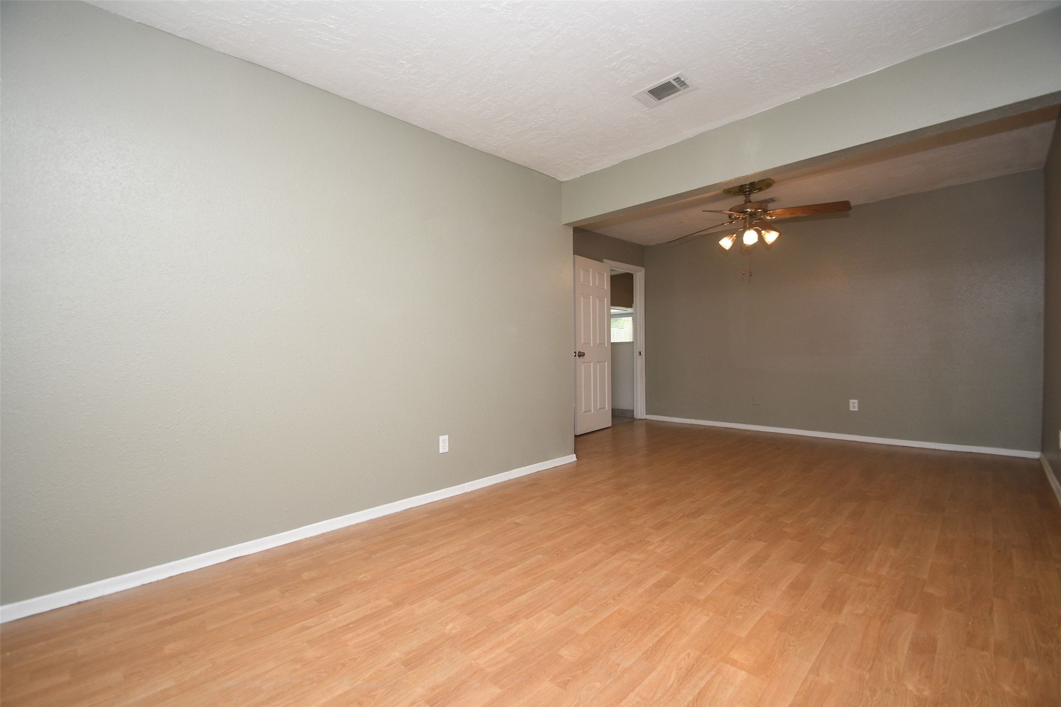 510 Chambly Drive Property Photo 10