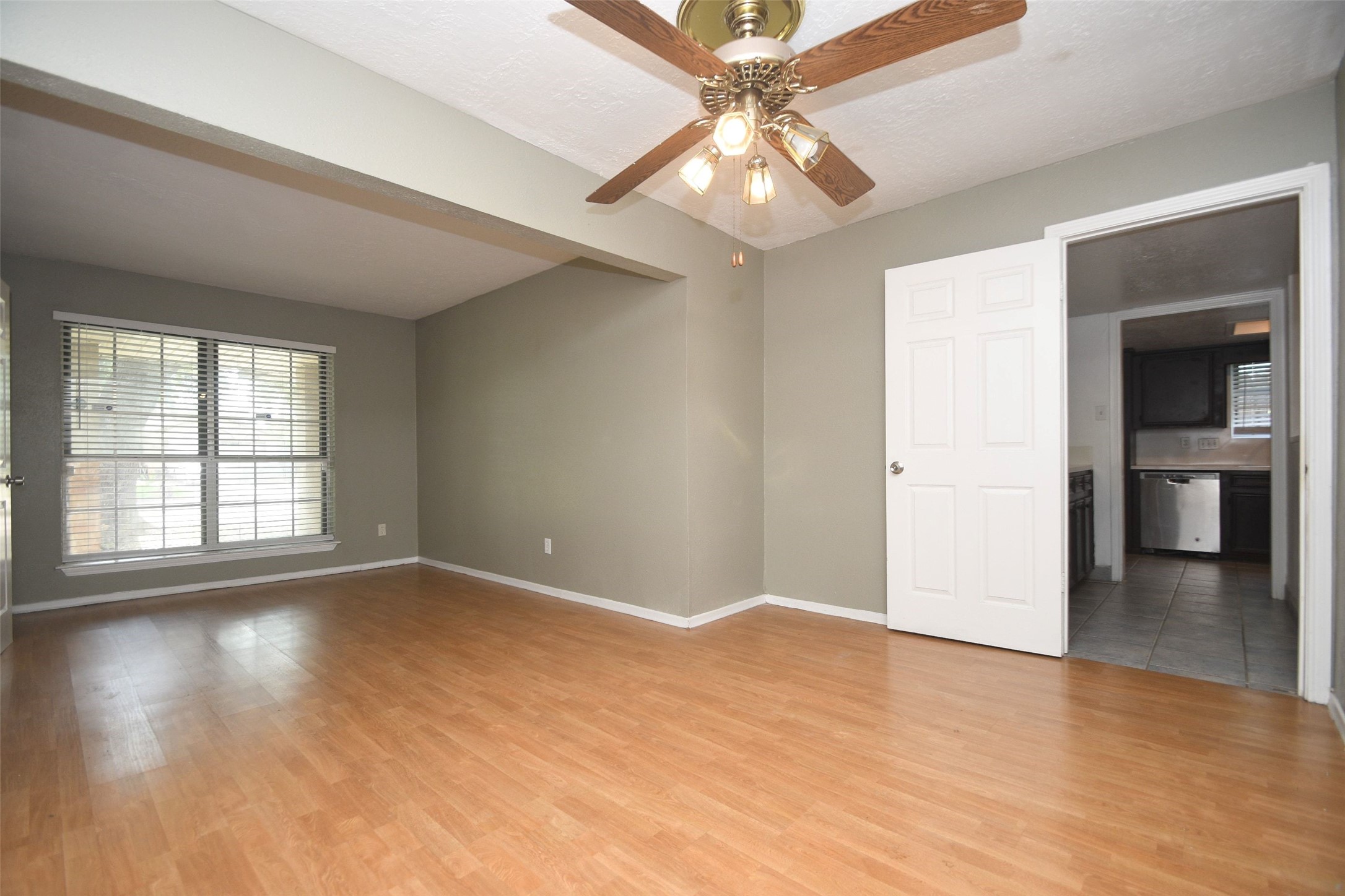 510 Chambly Drive Property Photo 15