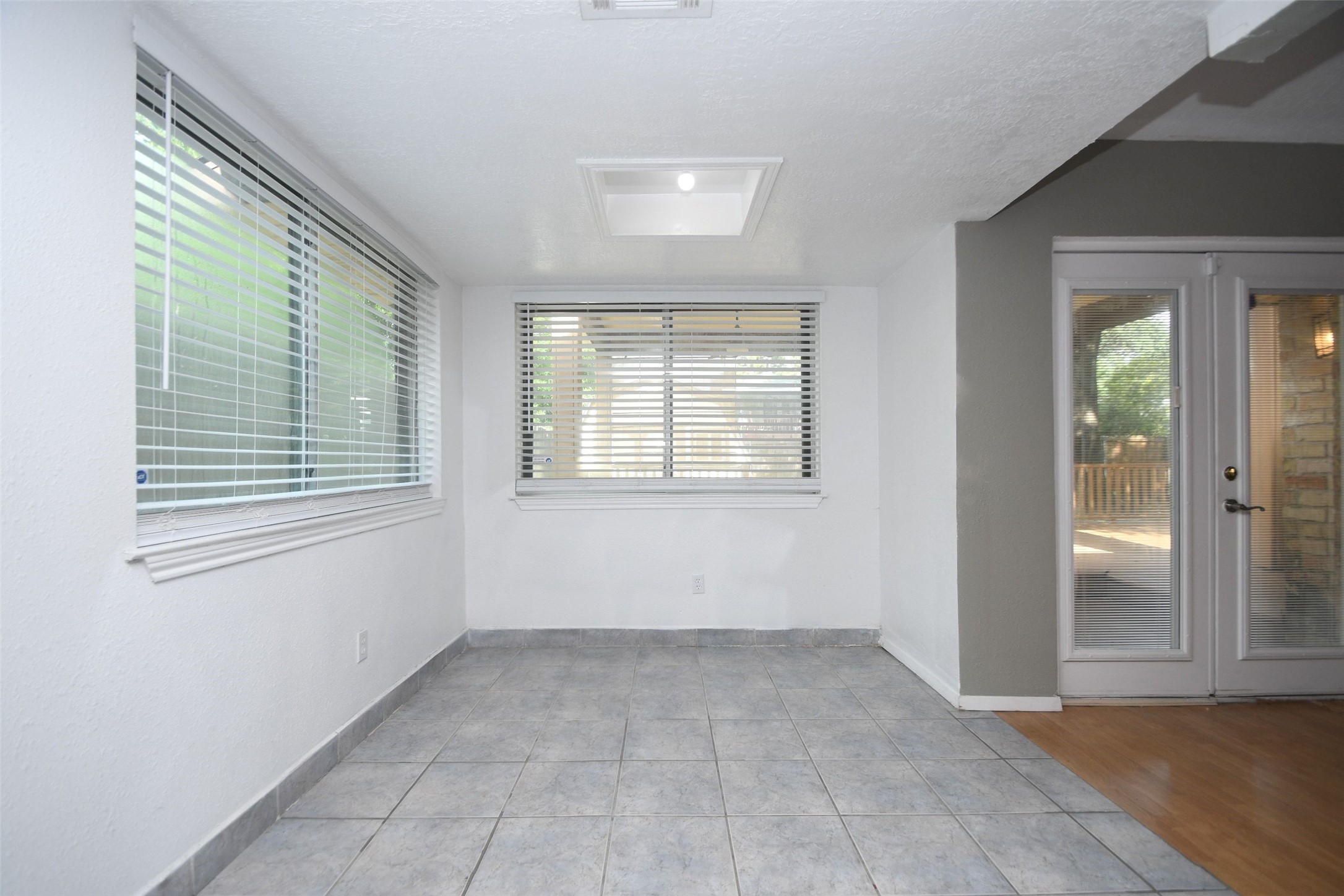 510 Chambly Drive Property Photo 32