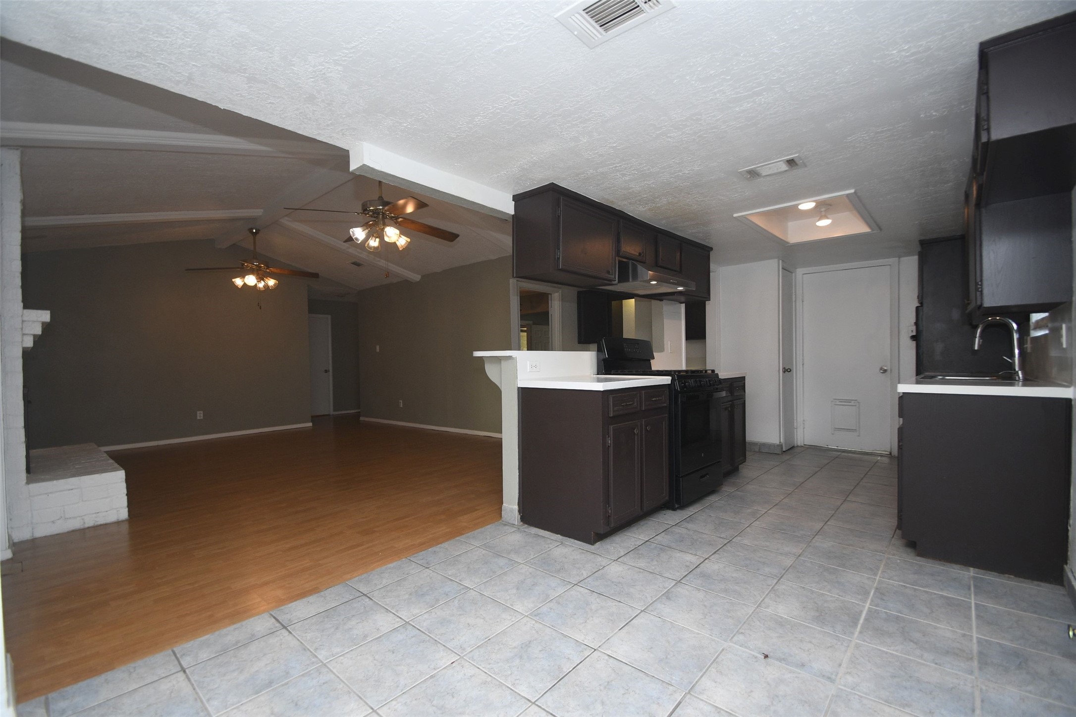 510 Chambly Drive Property Photo 34