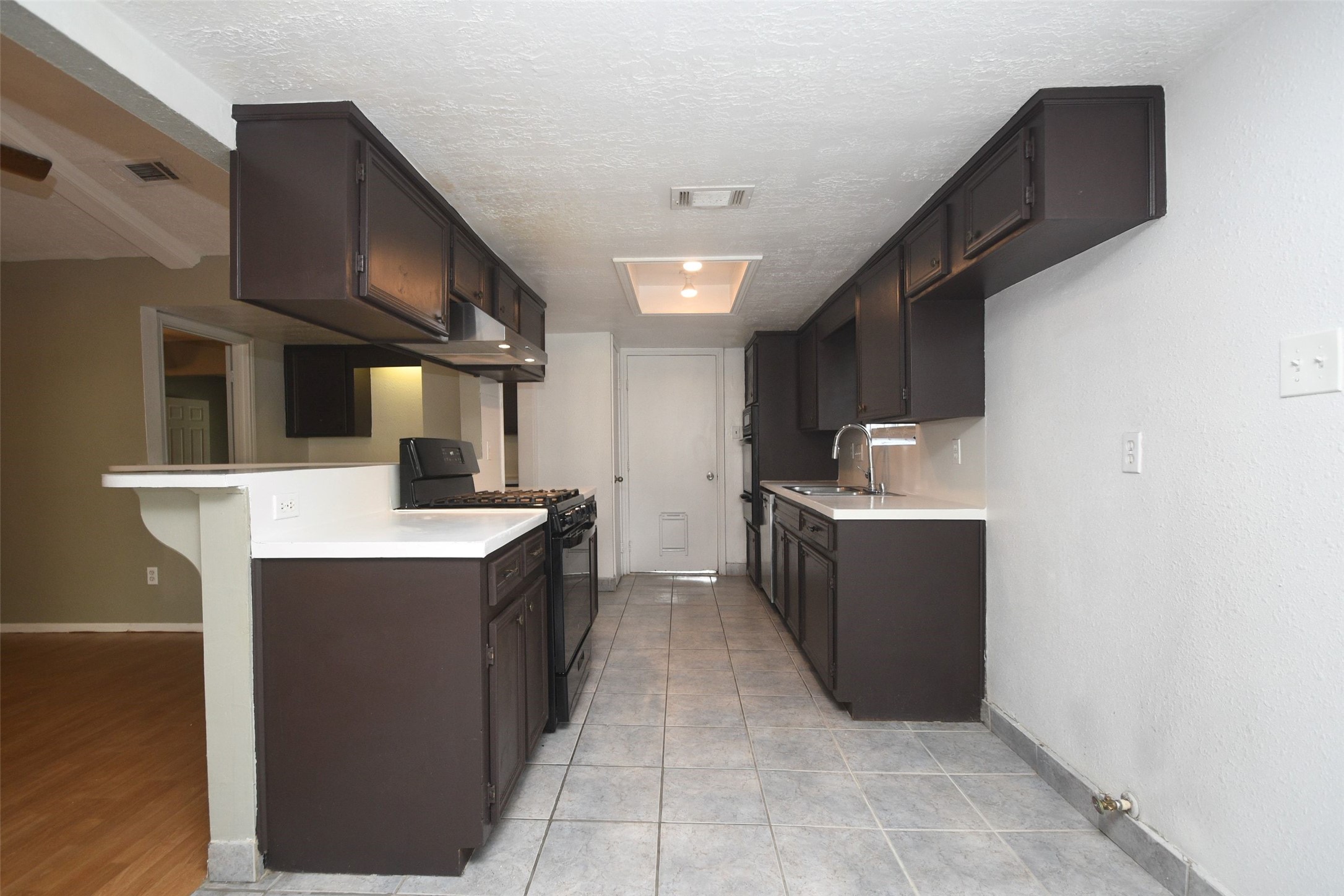 510 Chambly Drive Property Photo 35